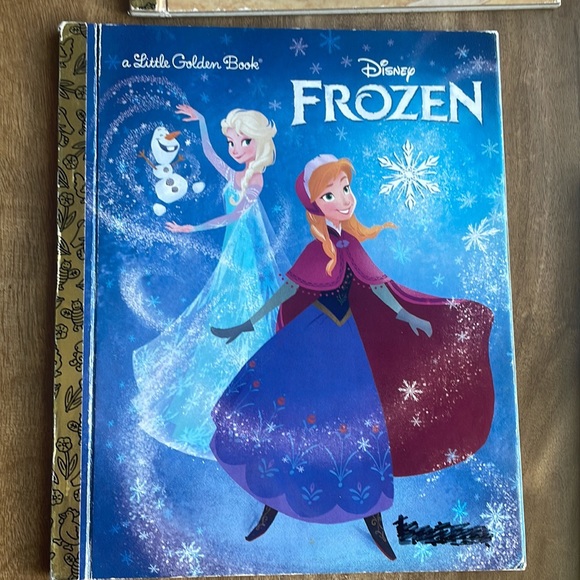 4 books - Picture 5 of 11